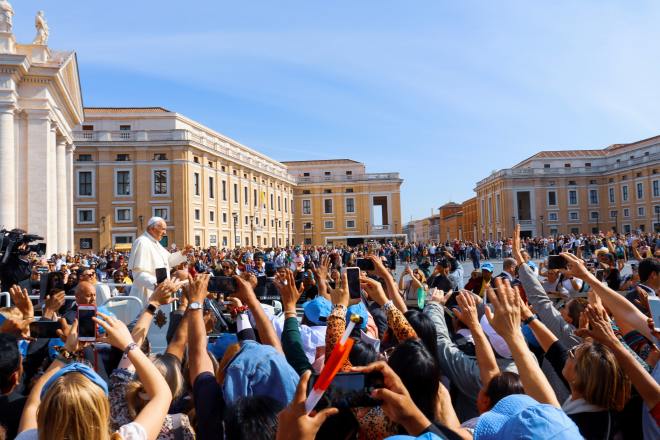 Pope Francis in Vatican City (Photo by Ágatha Depiné on Unsplash)